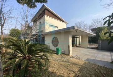 No 67 Lakeside Ville
