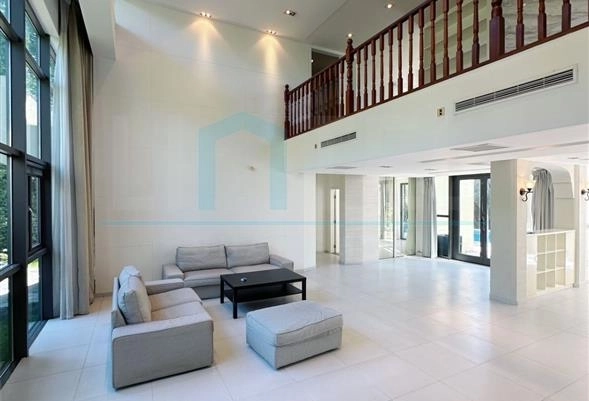 No 67 Modern Villa(4)