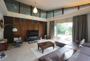 No 7 Lakeside Ville(2)