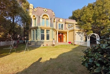 No 71 Violet Country Villa