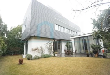 No 73 Villa Riviera