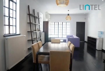 No 74 Lane 1129 Nanjing west Road(3)