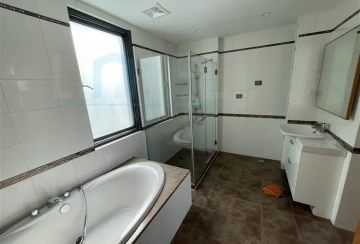 No 79 Lakeside Ville(12)
