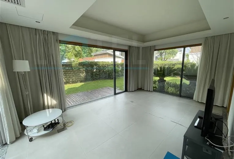 No 79 Lakeside Ville(3)