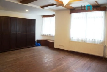 No 8 Lane 102 Nanchang Road(12)