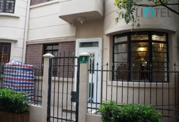No 8 Lane 102 Nanchang Road(2)