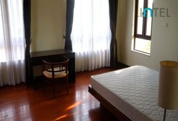 No 8 Trinity Village(11)