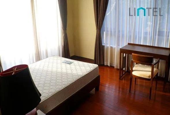 No 8 Trinity Village(13)