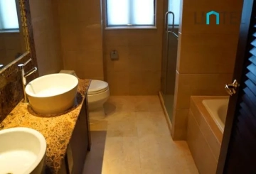 No 8 Trinity Village(9)