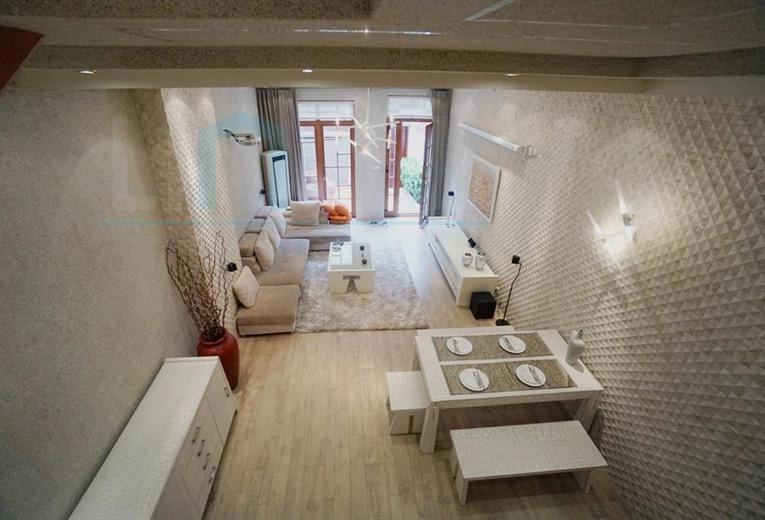 No 80 Lane 18 Shaoxing  Road(4)