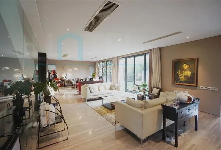 No 80 Villa Riviera(3)