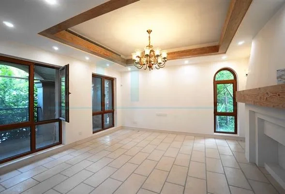 No 81 Jiushi West Suburb Villa(2)