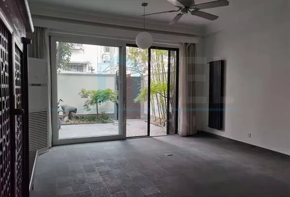 No 82 Lane 82 Jiangsu Road