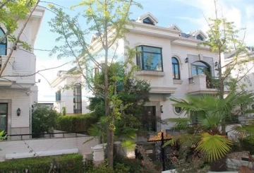 No 86 Hongqiao Golf Villa