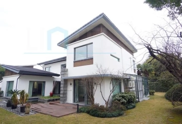 No 89 Lakeside Ville