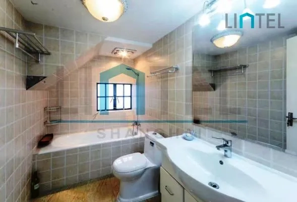 No 9 Lane 271 Shanxi south Road(5)