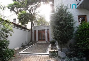 No 9 Lane 365 Jianguo west Road(12)