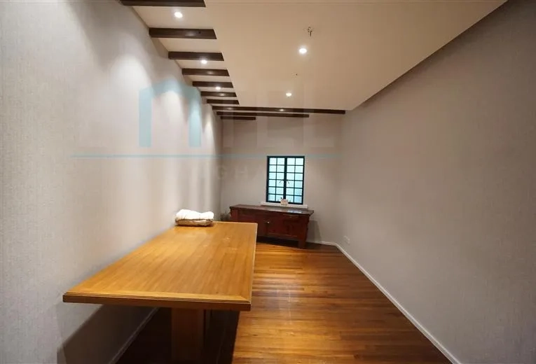 No 9 Lane 37 Fuxing west Road(7)