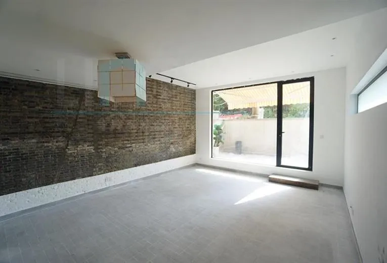 No 9 Lane 372 Xingguo Road(2)