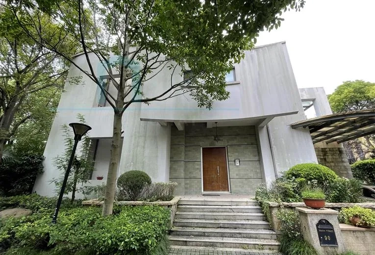 No 90 Sego Villa