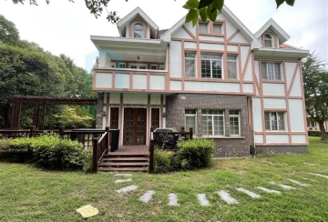 No 96 Area 1 Forest Manor
