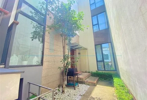 No W82 Westwood Green(23)