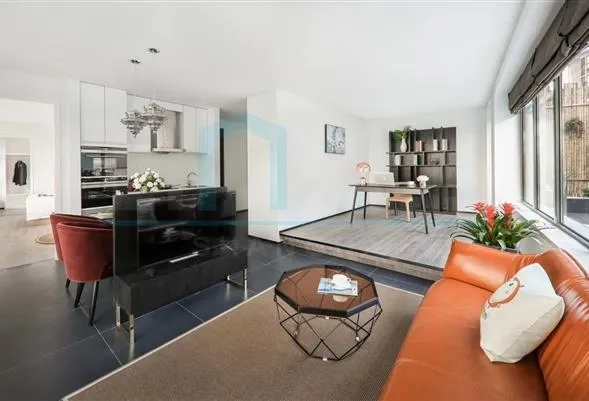 Penthouse AGGREGATE Serviced Apartment