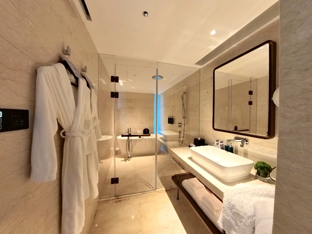 Premium Room King Hilton Shanghai City Center(3)