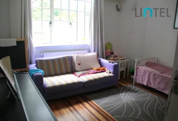 Rm 1 No 827 Huashan Road(6)