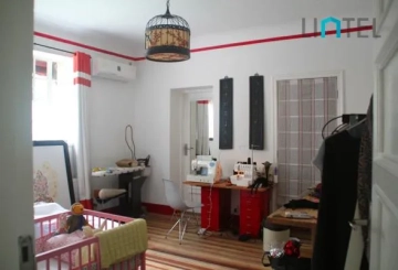 Rm 1 No 827 Huashan Road(7)