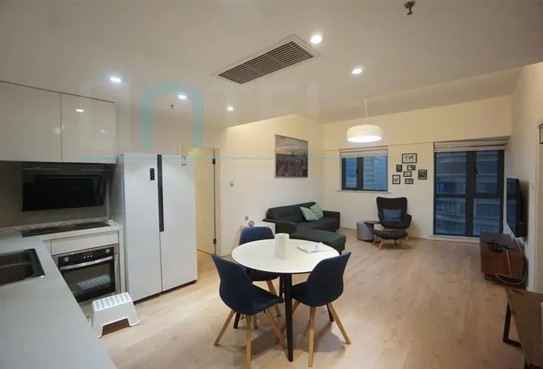 Rm 1001 La Residence