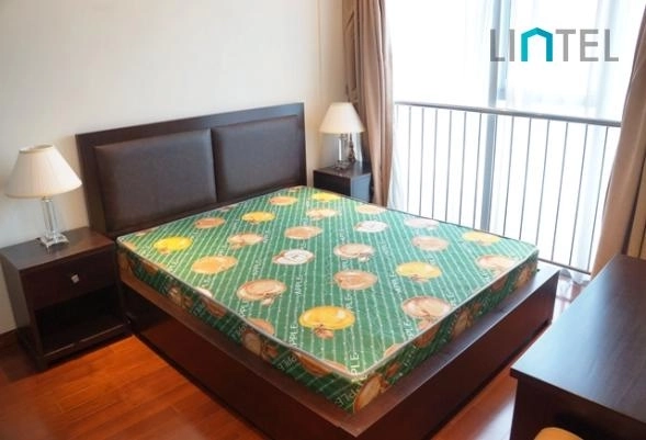 Rm 1001 No 1 Crystal Pavilion(9)