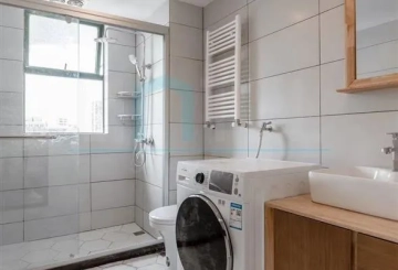 Rm 1001 No 1 Seasons Garden(8)