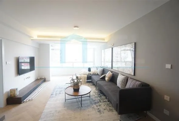 Rm 1001 No 10 Edifice(2)