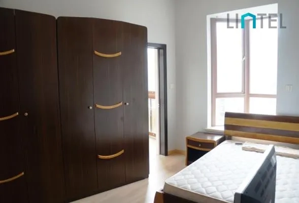 Rm 1001 No 10 Uptown Garden(8)