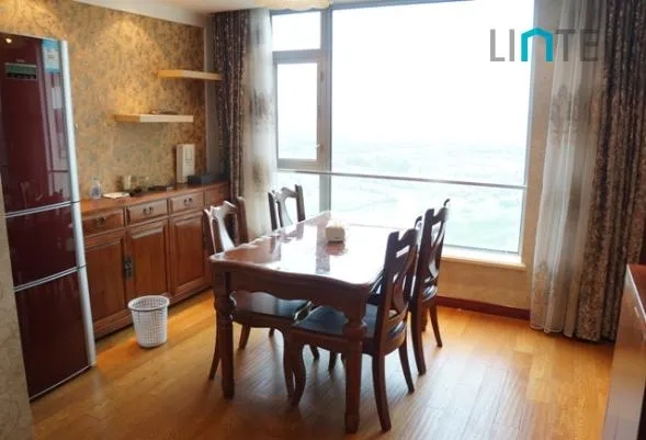 Rm 1001 No 16 Shimao Lakeside Garden(2)