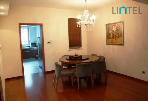 Rm 1001 No 16 Yanlord Town(4)