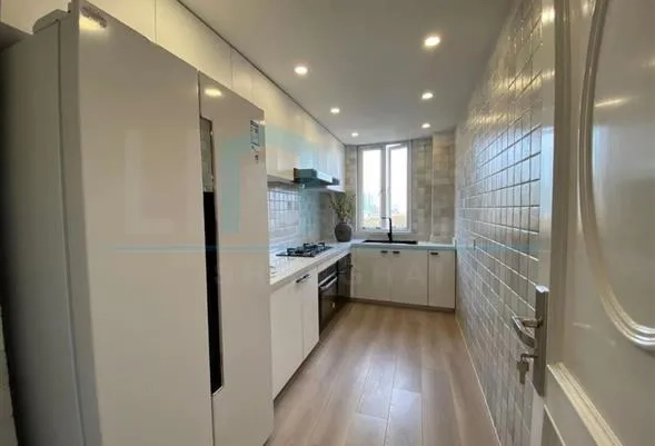 Rm 1001 No 8 Art Apartment(5)