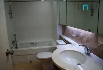 Rm 1002 No 1 Wellington Garden(13)