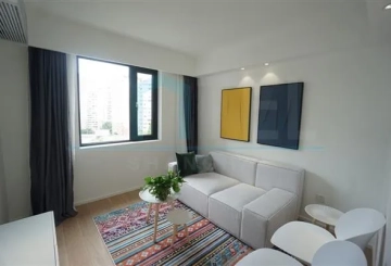 Rm 1002 No 1639 Huashan Road