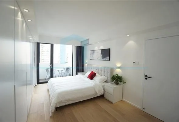 Rm 1002 No 1639 Huashan Road(9)