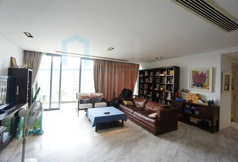 Rm 1002 No 370 Lakeside Ville