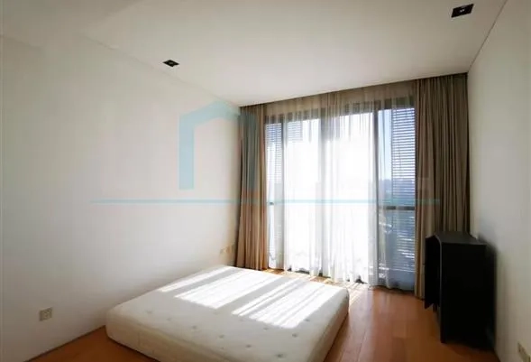 Rm 1002 No 391 Lakeside Ville(9)