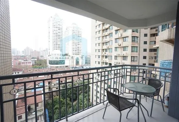 Rm 1002 No B Joffre Garden(3)
