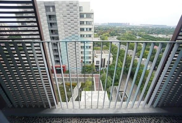 Rm 1003 No 378 Lakeside Ville(4)