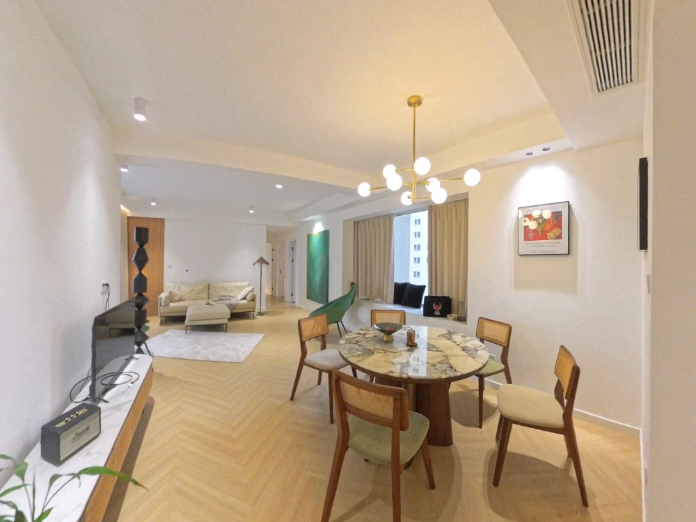 Rm 1005 No 5 Jing'an Four Seasons(6)