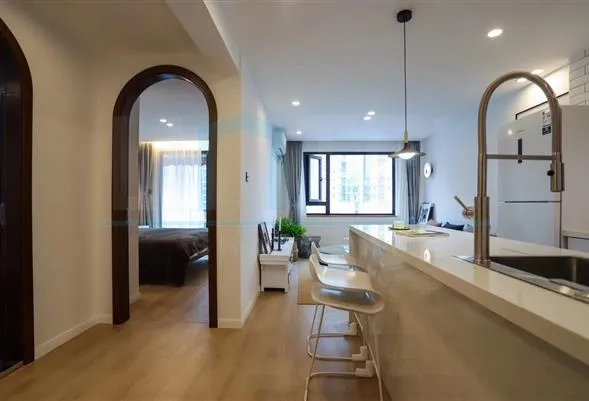 Rm 1006 No 183 Fengxian Road(4)