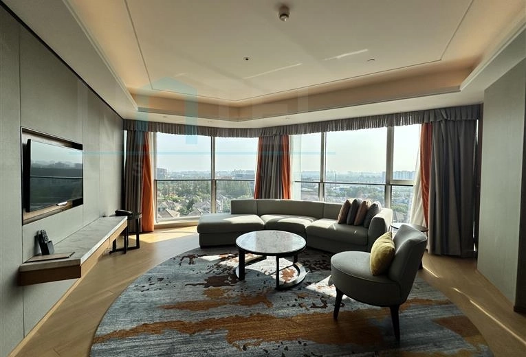 Rm 1007 Primus Residence