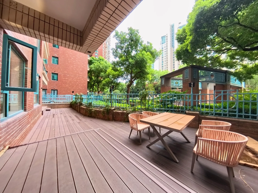 Rm 101 Bld A The Courtyards(2)