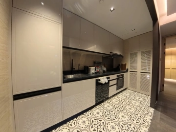 Rm 101 Haig Court(3)